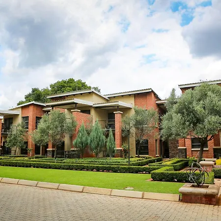 Scott'S Manor Guesthouse Function And Conference Venue Lichtenburg Exterior foto