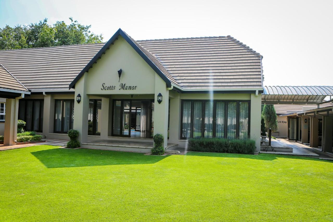 Scott'S Manor Guesthouse Function And Conference Venue Guest house Lichtenburg